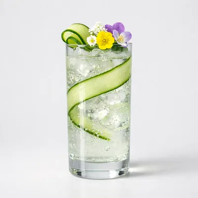 Sparkling Elderflower Mocktail